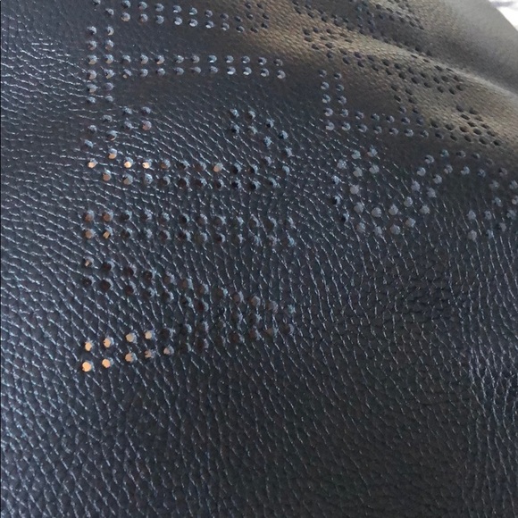 Victoria’s Secret Tote - Picture 3 of 6